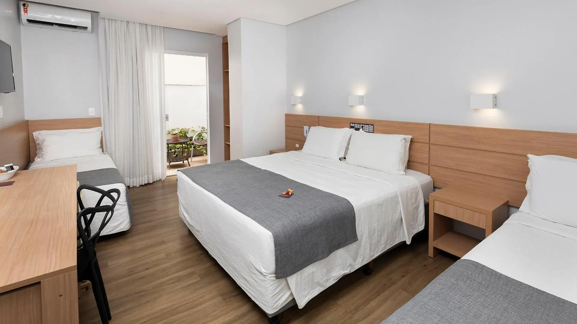Tropikalya Gold Hotel Balneário Camboriú